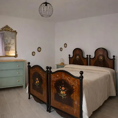 Carrela 'e Mesu Apartamento *