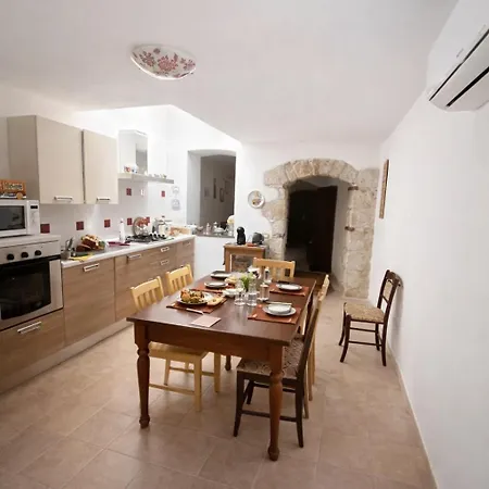 Carrela 'e Mesu Apartamento